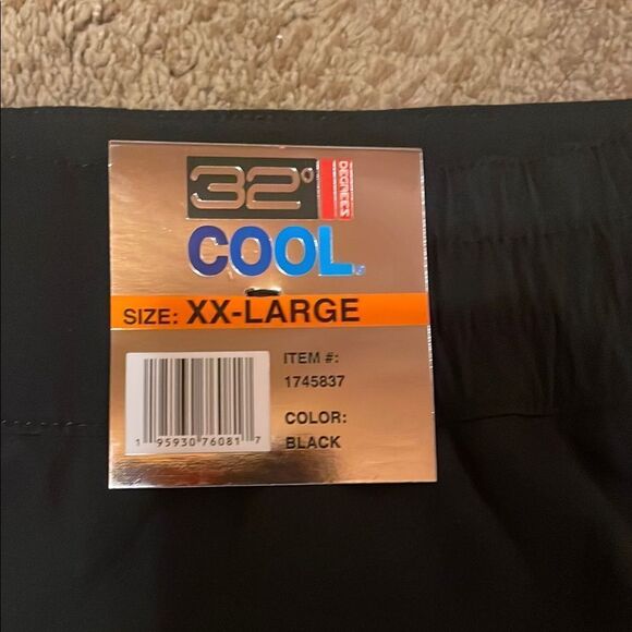 32 Degrees Black Skort with Zip Accent - Picture 5 of 10